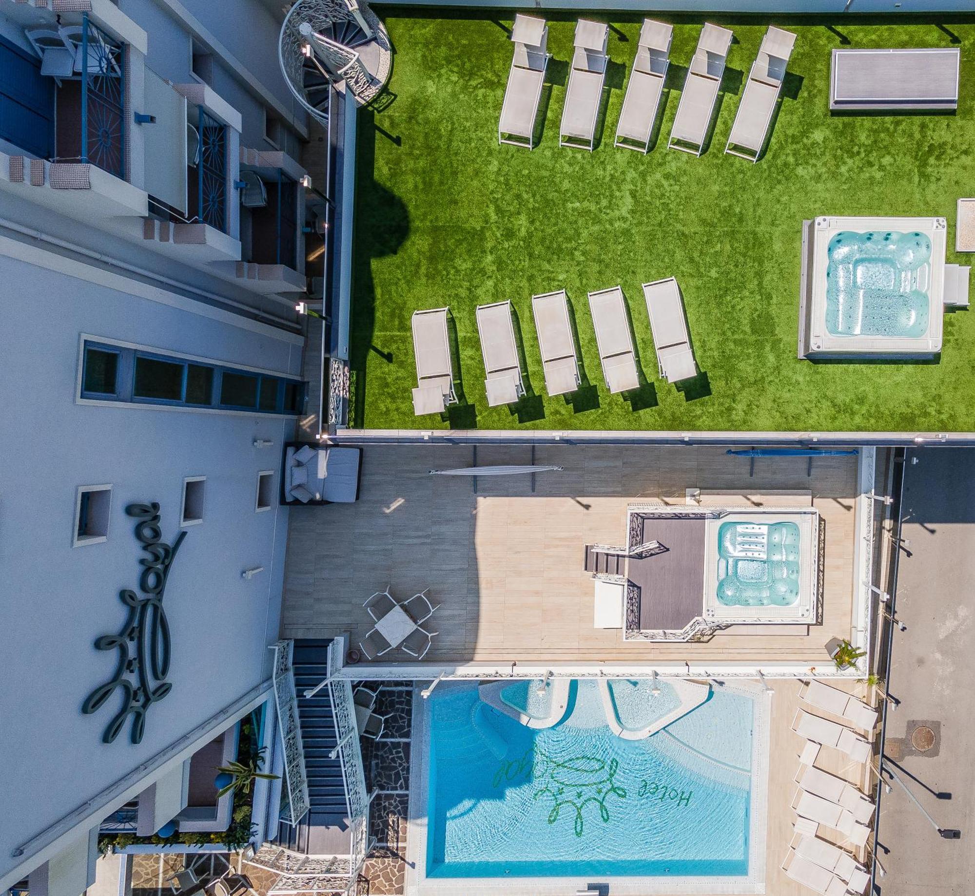 Royal Boutique Hotel ริชโชเน ภายนอก รูปภาพ
