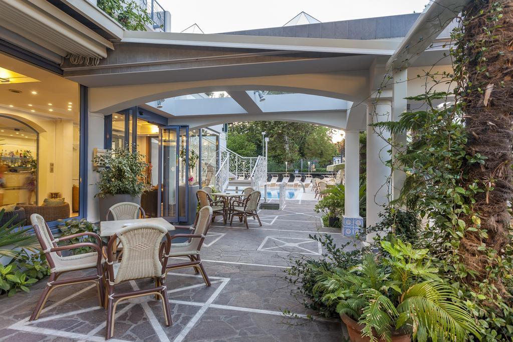 Royal Boutique Hotel ริชโชเน ภายนอก รูปภาพ